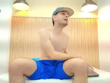 Chaturbate Live Sex Cam of im_bull