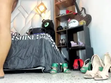 miranda_keyes from chaturbate