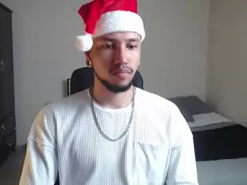 Chaturbate Live Sex Cam of yerfon_s1