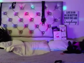 Chaturbate Sex Cam of gisell_taylor18