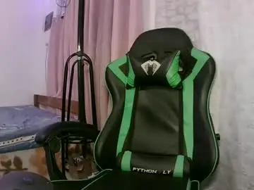 Chaturbate Watch Live Sex Cams of hugecock_jr