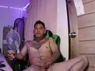 Chaturbate Best live sex cam show of hugecock_jr