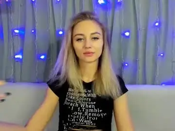 Chaturbate Nude Webcam of juliastar41