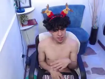 Chaturbate Best live sex cam show of liil_boy