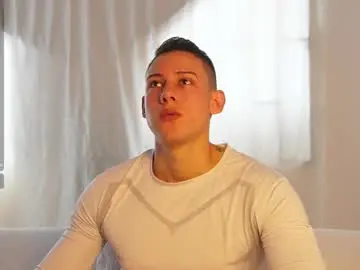 Chaturbate Private Sex Chat of muscle_king_cum