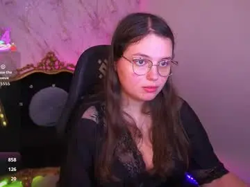 sophieedreams from chaturbate