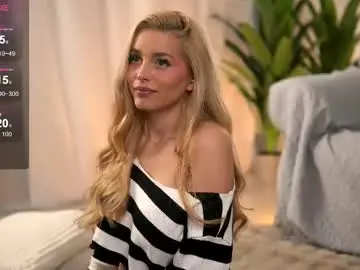 Chaturbate Free Porn Cam of whitneyandrews