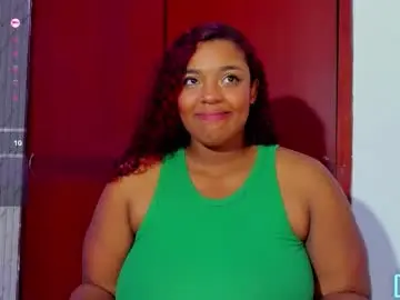 alahia_rivera from chaturbate