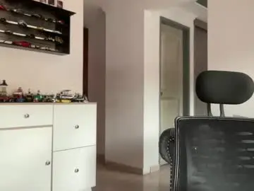 Chaturbate Live Sex of alexandergrey760886