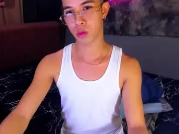 Chaturbate Live Sex of asiancum_peter