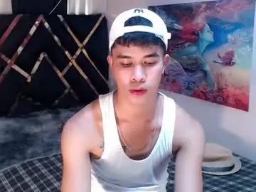 Chaturbate Live Sex Cam of asiancum_peter