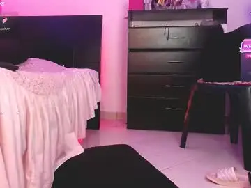 Chaturbate Sex Cam of carolinasweet33