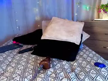 Chaturbate Live Porn of jade_brunnette