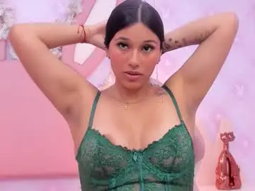 _lia_swan from chaturbate