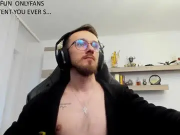 Chaturbate Nude Webcam of alphaboyfun