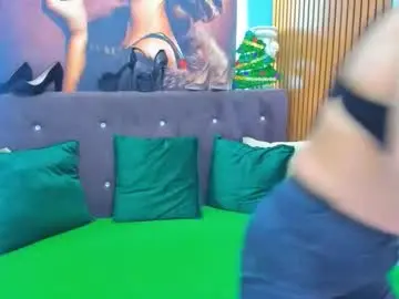 Chaturbate Best live sex cam show of laurasinfull