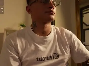 Chaturbate Best live sex cam show of liamdeep_