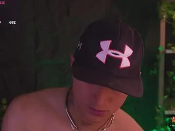 Chaturbate Best live sex cam show of liamdeep_