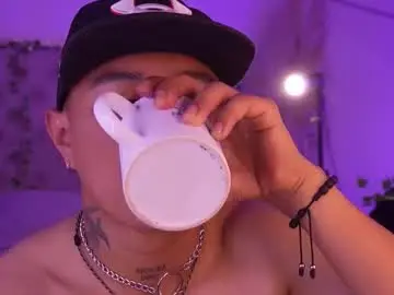 Chaturbate Adult Webcam of liamdeep_