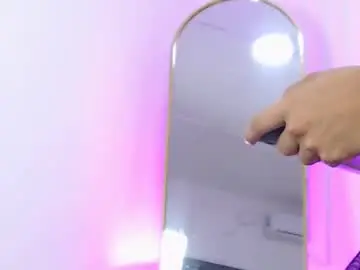 Chaturbate Free Porn Cam of lola_red956680