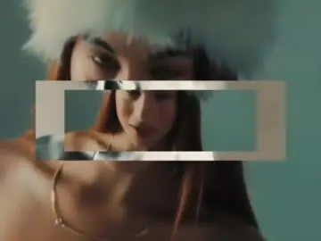 Chaturbate Live Sex Cam of melisalopezz