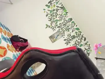 Chaturbate Best live sex cam show of melissa_bunny69