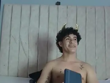 Chaturbate Best live sex cam show of mikey_banji