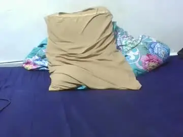 Chaturbate Nude Webcam of slim_babe2