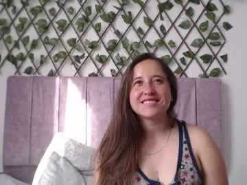 Chaturbate Best live sex cam show of afroditawhispers