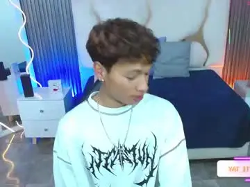 Chaturbate Adult Video Chat of ette_tay