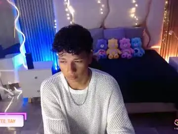 Chaturbate Free Porn Cam of ette_tay