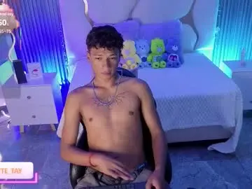 Chaturbate Adult Webcam of ette_tay