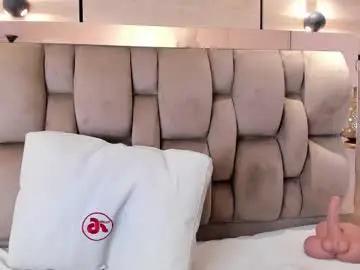 Chaturbate Live Sex Cam of im_mou_