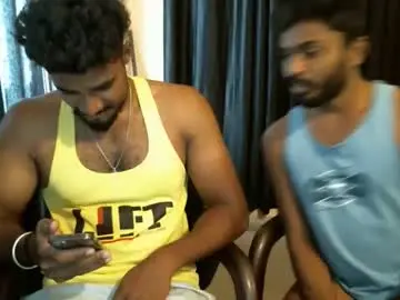 Chaturbate Nude Webcam of indiandesiguys2023