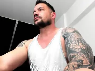 musclemonster31 from chaturbate