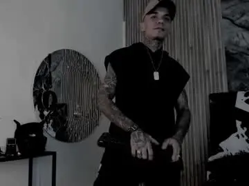 Chaturbate Live Sex Cam of onceagain97_