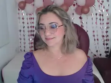 Chaturbate Live Porn of rebeca_milf