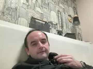 Chaturbate Free Porn Cam of colambus555