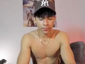 Chaturbate Private Sex Chat of alex_zt