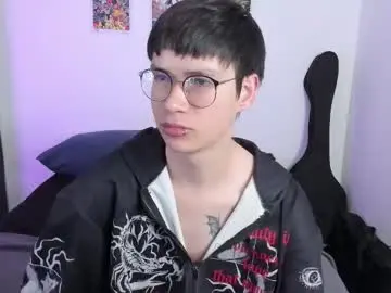 Chaturbate Free Live Porn of andy_bankai