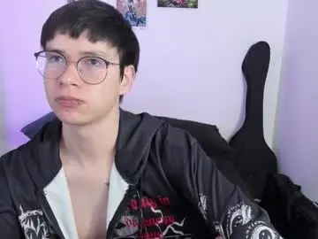 Chaturbate Adult Webcams of andy_bankai