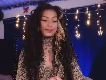 Chaturbate Sex Chat of ema_ploxx