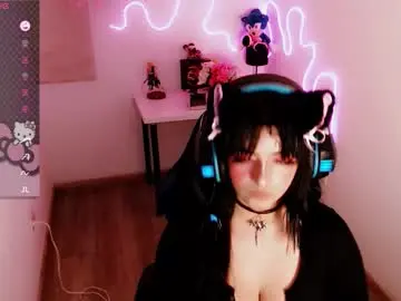 Chaturbate Adult Video Chat of eternal_moonqs