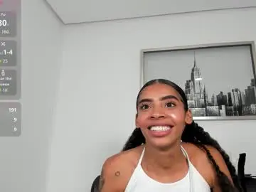 sarah_ashbourne from chaturbate