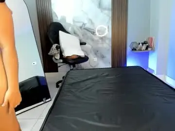 zafina_95 from chaturbate