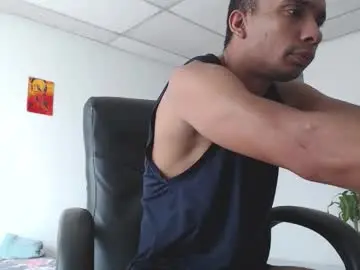 Chaturbate Free Live Porn of aaronblack1_