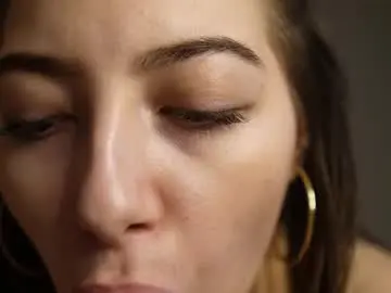 Chaturbate Adult Webcams of aaylinn_