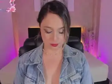 Chaturbate Live Sex Cam of jessica_hotxxx