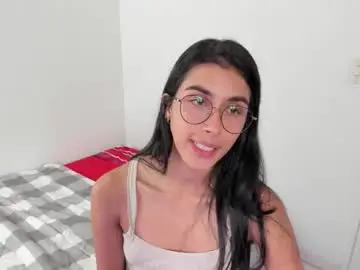 Chaturbate Nude Webcam of mazikeen_18