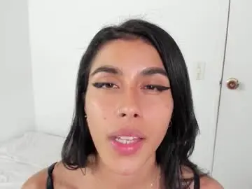 Chaturbate Live Porn of mazikeen_18